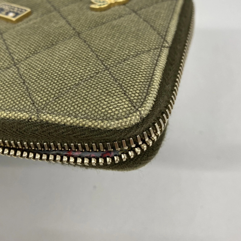 CHANEL Green Canvas Wallet - Picture 5 of 9